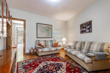 Foto 8 de Interesante, versátil y luminosa vivienda en venta, situada en el barrio del Antiguo. San Sebastián.