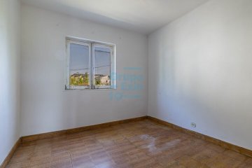 Foto 10 de Piso en venta en Ibaeta en zona muy tranquila