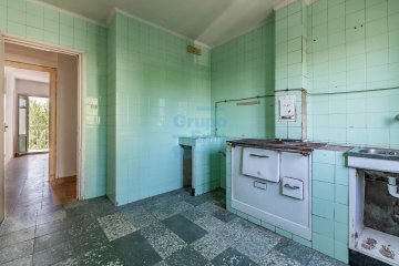 Foto 12 de Piso en venta en Ibaeta en zona muy tranquila