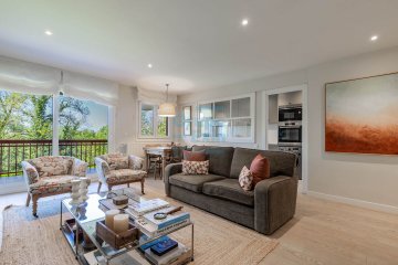 Foto 9 de Luminosa vivienda de diseño, con terraza y vistas despejadas a la venta, en San Sebastián