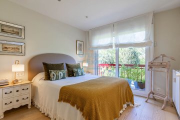 Foto 17 de Luminosa vivienda de diseño, con terraza y vistas despejadas a la venta, en San Sebastián