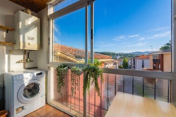 Foto 25 de Bonito piso en venta en Hernani situado en zona tranquila y bien comunicada con Donostia-San Sebastián.