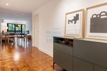 Foto 2 de Interesante y amplia vivienda en venta en una de las mejores zonas de Amara, en San Sebastián.