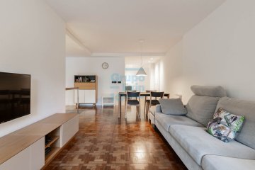 Foto 5 de Interesante y amplia vivienda en venta en una de las mejores zonas de Amara, en San Sebastián.