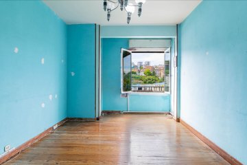 Foto 12 de Piso con mucho potencial para reformar, con balcón y Orientación Sur, a la venta en Pasajes