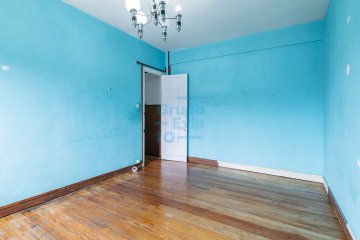 Foto 13 de Piso con mucho potencial para reformar, con balcón y Orientación Sur, a la venta en Pasajes
