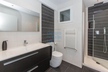 Foto 22 de Vivienda reformada en venta con posibilidad de 3 habitaciones en el corazón de El Antiguo, San Sebastián - Gipuzkoa