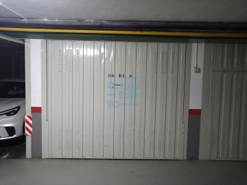 Foto 5 de Amplio garaje cerrado en venta con dos plazas independientes y espacio adicional libre.Ubicado en zona de Paseo de Miraconcha, San Sebastián.