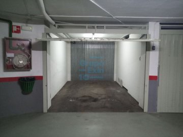 Foto 14 de Amplio garaje cerrado en venta con dos plazas independientes y espacio adicional libre.Ubicado en zona de Paseo de Miraconcha, San Sebastián.