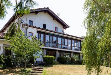 Foto 4 de Casa Rural Flor de Vida - Casa rural en venta con gran potencial turístico en Lizaso, Valle de Ultzama