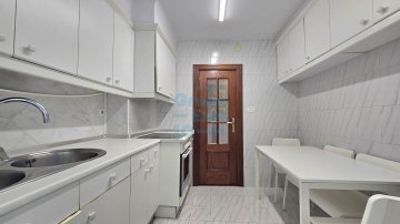 Foto 23 de Exclusiva vivienda en venta con vistas al mar en el corazón del Antiguo, en Donostia-San Sebastián. Foto 23 de Exclusiva vivienda en venta con vistas al mar en el corazón del Antiguo, en Donostia-San Sebastián.