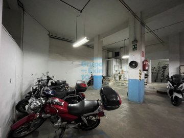 Foto 5 de Local en planta baja con acceso de vehículos