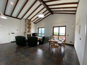 Foto 4 de CASA INDIVIDUAL EN PANTIN - VALDOVIÑO - A CORUÑA