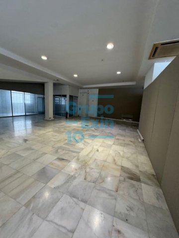 Foto 50 de 