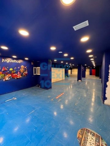 Foto 24 de Fachada principal a Carlos I.