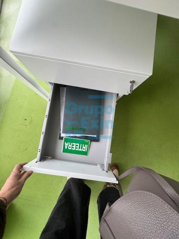 Foto 56 de Oficina de esquina