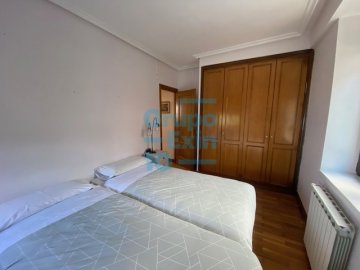 Foto 16 de Vistas bahia, con garaje cerrado. Vacío