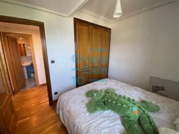 Foto 18 de Vistas bahia, con garaje cerrado. Vacío