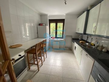 Foto 23 de Vistas bahia, con garaje cerrado. Vacío