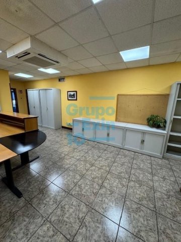 Foto 5 de Muy bien comunicada. Polígono Bidebitarte. Astigarraga.