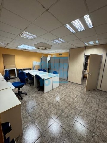 Foto 9 de Muy bien comunicada. Polígono Bidebitarte. Astigarraga.