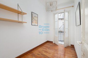 Foto 8 de Calle Prim junto Plaza Bilbao , a reformar Foto 8 de Calle Prim junto Plaza Bilbao , a reformar