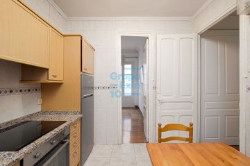 Foto 12 de Calle Prim junto Plaza Bilbao , a reformar Foto 12 de Calle Prim junto Plaza Bilbao , a reformar