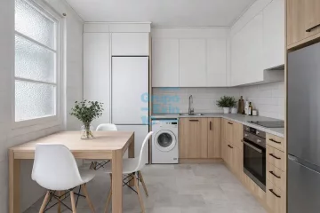 Foto 13 de Calle Prim junto Plaza Bilbao , a reformar Foto 13 de Calle Prim junto Plaza Bilbao , a reformar