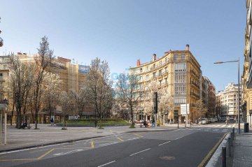 Foto 17 de Calle Prim junto Plaza Bilbao , a reformar Foto 17 de Calle Prim junto Plaza Bilbao , a reformar