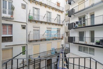 Foto 21 de Calle Prim junto Plaza Bilbao , a reformar Foto 21 de Calle Prim junto Plaza Bilbao , a reformar