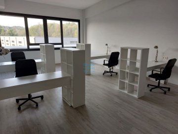 Foto 4 de Oficina de esquina a estrenar, exterior con baño. Foto 4 de Oficina de esquina a estrenar, exterior con baño.