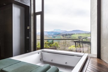 Foto 65 de Preciosa y única villa de diseño con los mejores materiales, ascensor, piscina, sauna y jardines con plantas tropicales