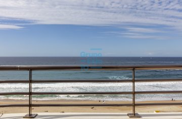 Foto 32 de Ático en primera línea, con preciosas vistas al mar y 2 amplias terrazas (al Norte y al Sur). Estado a reformar.