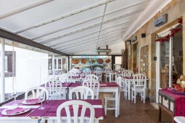 Foto 10 de Las vistas únicas de Pasajes San Juan desde tu restaurante.