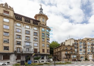Foto 59 de Imponente vivienda de 225 m2 útiles, ubicada en uno de los mejores y más exclusivos edificios de San Sebastián.