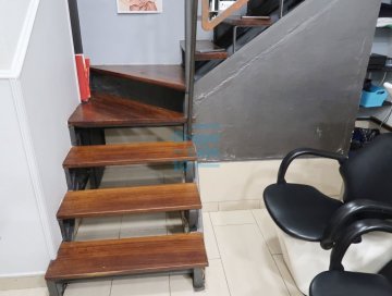 Foto 7 de PELUQUERIA en Loiola, en calle Sierra de Urbasa. POSIBILIDAD ALQUILER CON OPCION COMPRA.