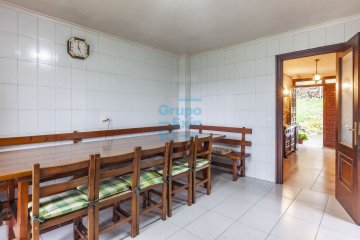 Foto 7 de Caserío bifamiliar en 3 plantas con posibilidad de construir dos viviendas.
