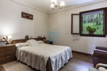 Foto 11 de Caserío bifamiliar en 3 plantas con posibilidad de construir dos viviendas.