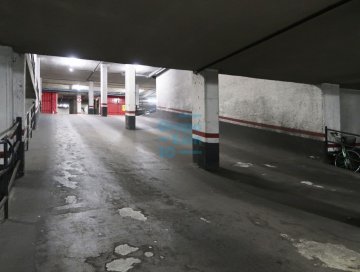 Foto 6 de Raya de garaje en sotano -2 para coche mediano.