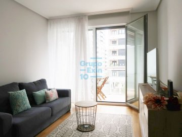Foto 3 de Avenida de Barcelona próximo a la pasarela Mikel Laboa y al INSS se alquila vivienda amueblada. Terraza. ALQUILER TERMPORAL de SEPTIEMBRE A JUNIO (10 meses). Foto 3 de Avenida de Barcelona próximo a la pasarela Mikel Laboa y al INSS se alquila vivienda amueblada. Terraza. ALQUILER TERMPORAL de SEPTIEMBRE A JUNIO (10 meses).