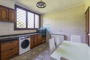 Foto 8 de Villa individual a reformar en parcela de 1.222 m² con magnífica ubicación junto al centro de Oiartzun, totalmente exterior con terraza y vistas despejadas.