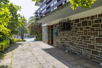 Foto 35 de Villa individual a reformar en parcela de 1.222 m² con magnífica ubicación junto al centro de Oiartzun, totalmente exterior con terraza y vistas despejadas.