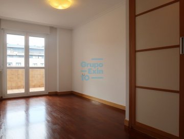 Foto 7 de Riberas de Loiola, en Avenida de Barcelona, alquilamos vivienda de salón, 2 habitaciones, 2 baños y cocina. Terraza. Alquiler estable. Se alquila vacío.