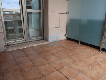 Foto 29 de Riberas de Loiola, en Avenida de Barcelona, alquilamos vivienda de salón, 2 habitaciones, 2 baños y cocina. Terraza. Alquiler estable. Se alquila vacío.