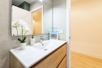 Foto 18 de Próximo a la Alameda del Boulevard, preciosa vivienda en planta tercera rehabilitada íntegramente en el año 2021. Ascensor a cota cero.