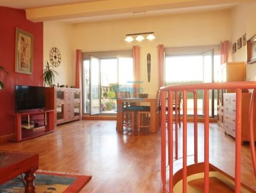 Foto 3 de Parke Murgia Alquiler de dúplex con hermosa Terraza y garaje adicional en 100 €.