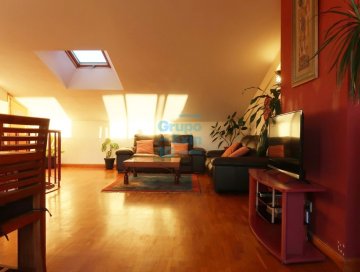 Foto 4 de Parke Murgia Alquiler de dúplex con hermosa Terraza y garaje adicional en 100 €.