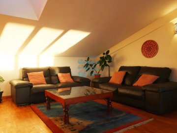 Foto 10 de Parke Murgia Alquiler de dúplex con hermosa Terraza y garaje adicional en 100 €.