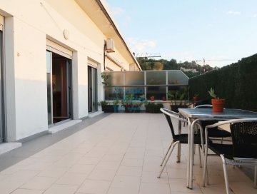 Foto 16 de Parke Murgia Alquiler de dúplex con hermosa Terraza y garaje adicional en 100 €.