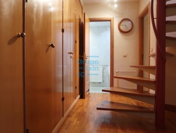 Foto 34 de Parke Murgia Alquiler de dúplex con hermosa Terraza y garaje adicional en 100 €.